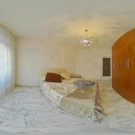 Baltimore House Torino