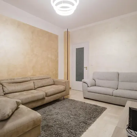 Baltimore House Apartment